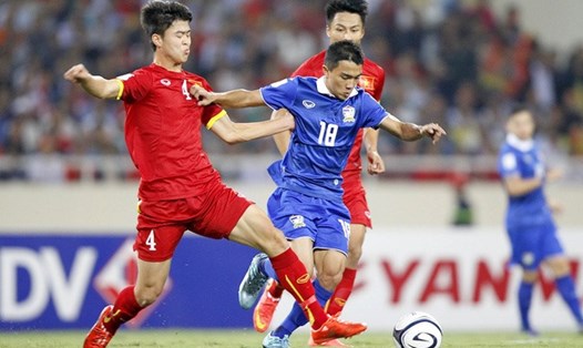 Tuyển VN có thể đụng Thái Lan ngay từ vòng bảng Asian Cup 2019. Ảnh: TL