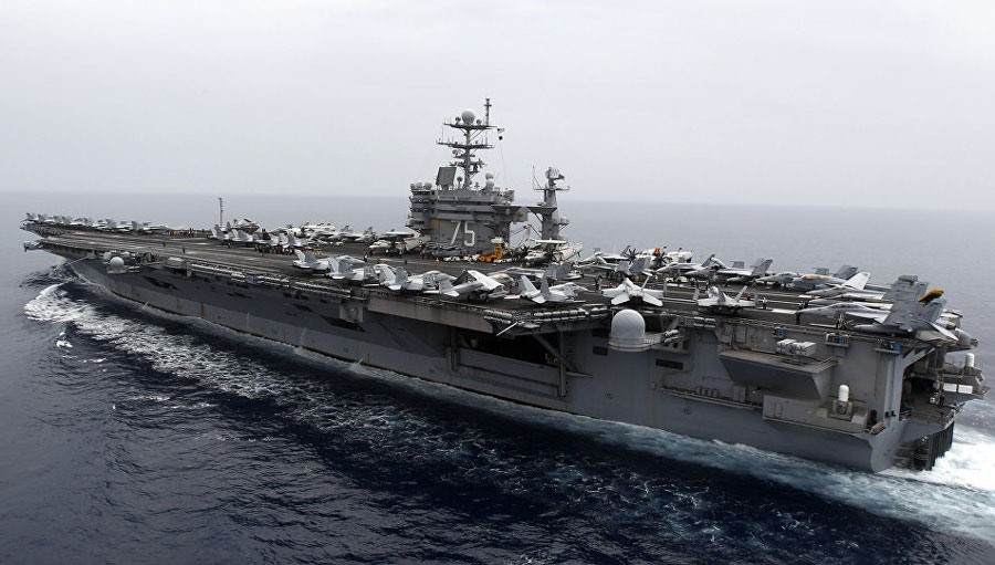 Tàu sân bay Mỹ USS Harry S.Truman hiện đang trên đường tới vịnh Ba Tư. Ảnh: AP
