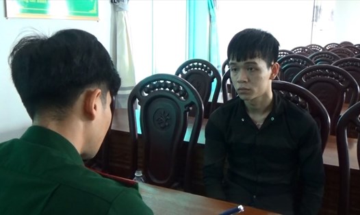 Một trong ba đối tượng tàng trữ ma tuý bị bắt tại Đà Nẵng.