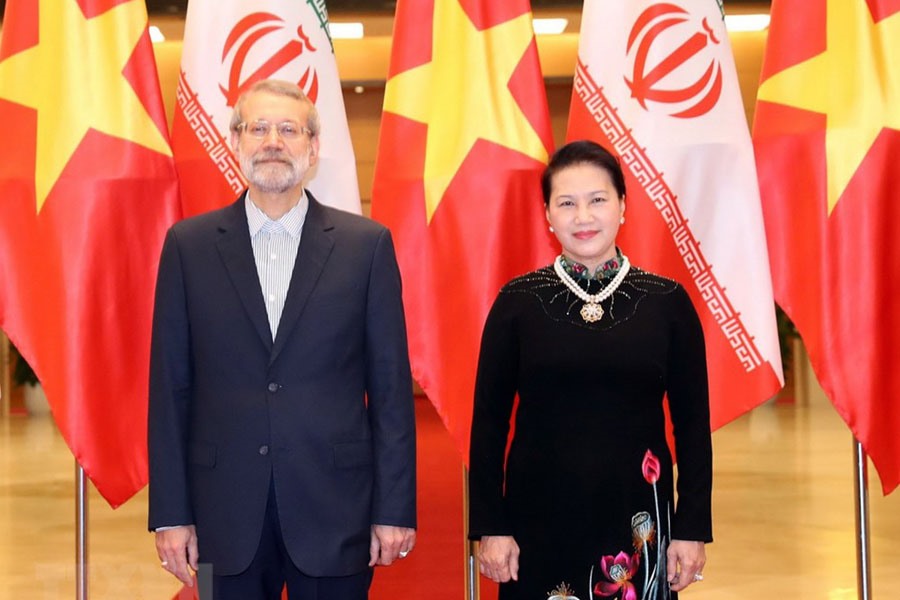 Chủ tịch Quốc hội Nguyễn Thị Kim Ngân chủ trì lễ đón chính thức Chủ tịch Quốc hội Iran Ali Ardeshir Larijani sáng 16.4. Ảnh: TTXVN