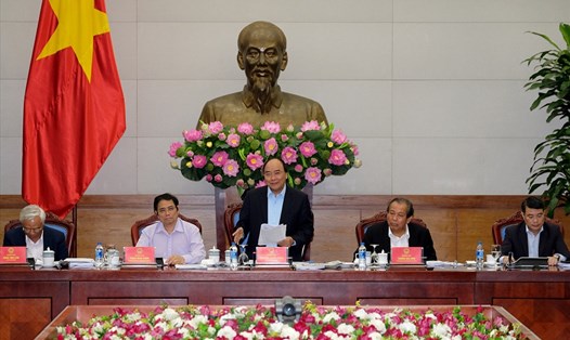 Thủ tướng Nguyễn Xuân Phúc phát biểu chủ trì phiên họp. Ảnh: Q.H
