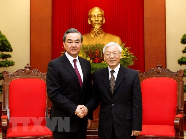 Tổng Bí thư Nguyễn Phú Trọng tiếp Ủy viên Quốc vụ, Bộ trưởng Bộ Ngoại giao Trung Quốc Vương Nghị. Ảnh: TTXVN.