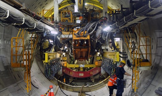Hầm metro thứ hai - chiều từ Ba Son về Nhà hát TP đã đào được gần 400m, dự kiến tháng 6.2018 hoàn thành. Ảnh: C.N-M.Q