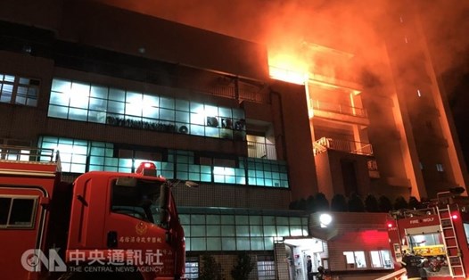 Vụ hỏa hoạn bất ngờ xảy ra tại khu vực có nhiều người Việt Nam sinh sống và làm việc ở Đài Loan. Ảnh: CNA.