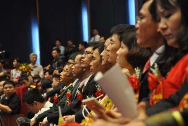 Thời gian qua việc công nhận đạt chuẩn GS, PGS đã gây nhiều tranh cãi. Ảnh: văn Chung