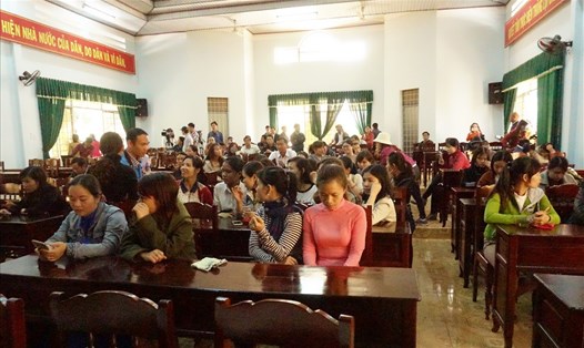 Lãnh đạo huyện Krông Pắk trong 2 nhiệm kỳ đã ký dư hàng trăm giáo viên.