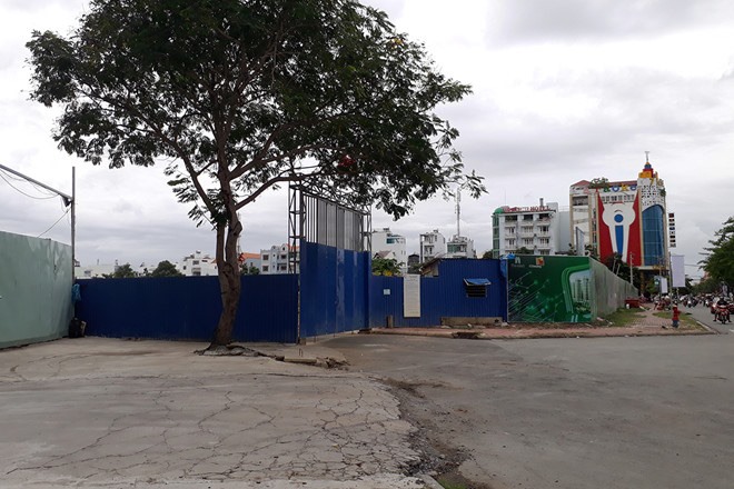 Dự án The Mark vẫn trùm mền vì cuộc chiến giữa các cổ đông.