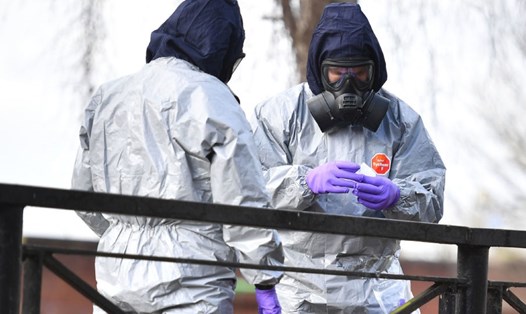 Truyền thông Anh nói phát hiện địa điểm sản xuất chất khí trong vụ đầu độc Skripal. Ảnh: AFP