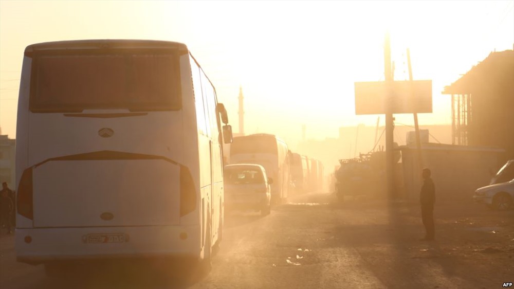 Quân đội Syria tổng lực đánh hang ổ cuối cùng của phiến quân ở Đông Ghouta. Ảnh: AP. 