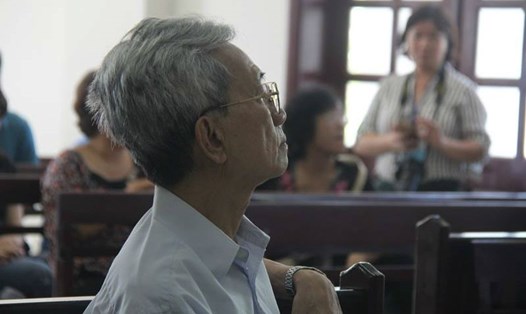 Ông Nguyễn Khắc Thủy tại phiên tòa. Ảnh: Vietnamnet