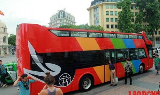 Xe buýt 2 tầng tại Hà Nội. Ảnh CN