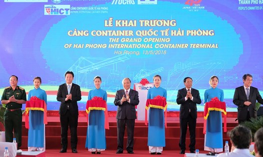 Thủ tướng dự khai trương Cảng container quốc tế Hải Phòng. Ảnh: chinhphu.vn.