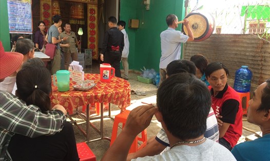 Trưa ngày 14.5, xe tang đã đưa anh Nguyễn Hoàng Nam về tới nhà tại xã Sông Trầu, H.Trảng Bom, Đồng Nai