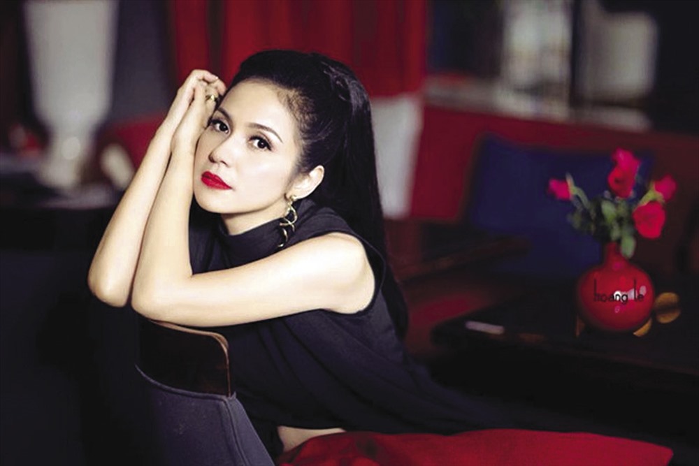 Diễn viên Việt Trinh.