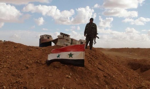 Rời Damascus, IS hợp binh tăng cường bắn phá ở đông Syria. Ảnh: Al-Masdar. 