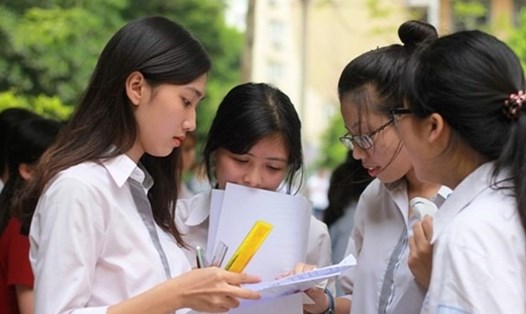 Thời gian tới, Bộ Giáo dục và Đào tạo sẽ giám sát chặt chẽ công tác tuyển sinh của các trường. Ảnh minh họa: Trần Vương.