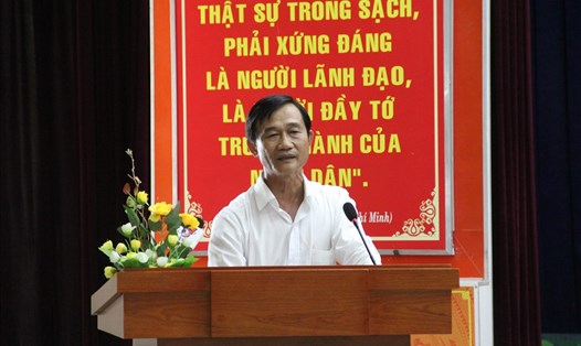 Ông Nguyễn Văn Tĩnh- Chủ tịch UBND quận Thanh Khê yêu cầu ngăn chặn, không để xảy ra các hành vi tương tự bạo hành tương tự như ở nhóm trẻ độc lập Mẹ Mười. Ảnh: N.T 