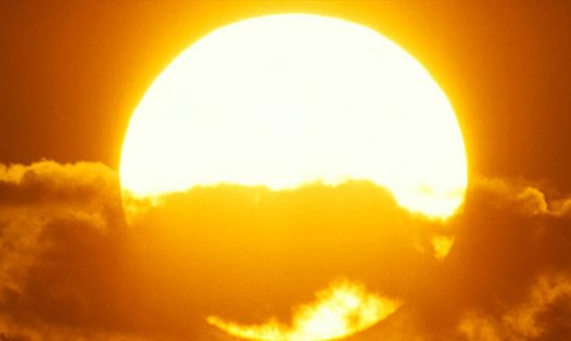 Các tỉnh Bắc và Trung Trung Bộ xảy ra nắng nóng diện rộng với nhiệt độ cao nhất phổ biến từ 35-37 độ C, có nơi trên 38 độ. (Ảnh minh họa).