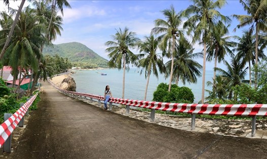 Một con đường ở xã đảo Lại Sơn
