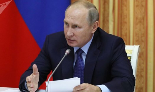 Tổng thống Nga Vladimir Putin cách chức một loạt tướng. Ảnh: Sputnik