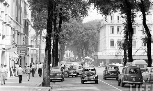 Một góc đường Catinat nổi tiếng Sài Gòn xưa. Ảnh: T.L
