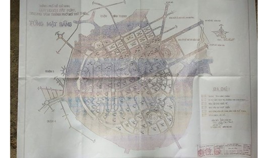 Bản đồ được cho là quy hoạch 1/5.000 Khu đô thị mới Thủ Thiêm mà ông Lê Văn Lung cung cấp cho PV Báo Lao Động. Ảnh: NGÔ CƯỜNG