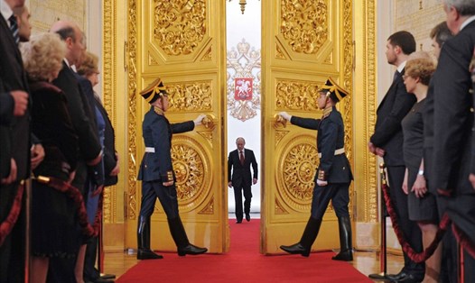Tổng thống Vladimir Putin nhậm chức nhiệm kỳ 3, ngày 7.5.2012. Ảnh: AP