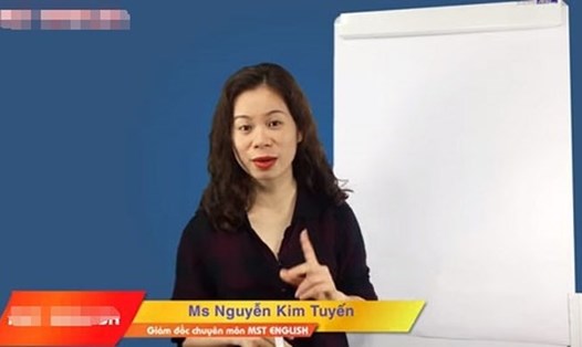 Bà Nguyễn Thị Kim Tuyến chỉ xuất trình được bản sao Bằng tốt nghiệp đại học chuyên ngành kế toán tại thời điểm kiểm tra ngày 7.5. Ảnh: TL