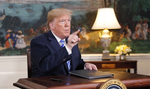 Tổng thống Donald Trump rút Mỹ khỏi thỏa thuận hạt nhân Iran. Ảnh: Reuters