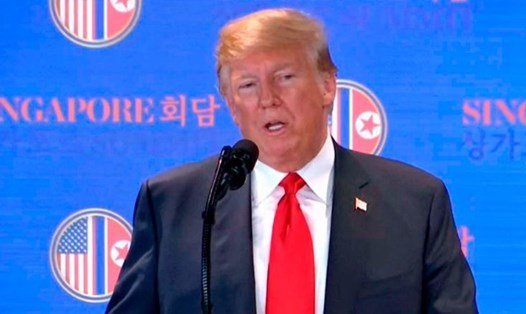 Tổng thống Mỹ Donald Trump cho biết đã không ngủ trong 25 tiếng trước thượng đỉnh Mỹ - Triều Tiên. Ảnh: CNN. 