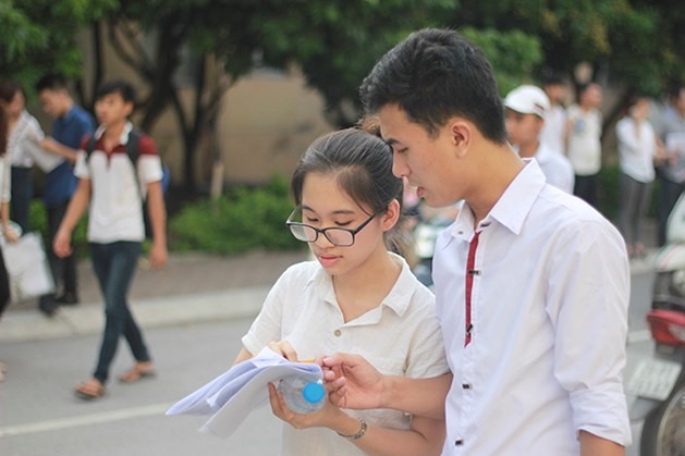 Từ nay tới cuối tháng 6.2018, nhiều trường THPT trên cả nước sẽ công bố điểm trúng tuyển vào lớp 10. Ảnh minh họa: Trần Vương