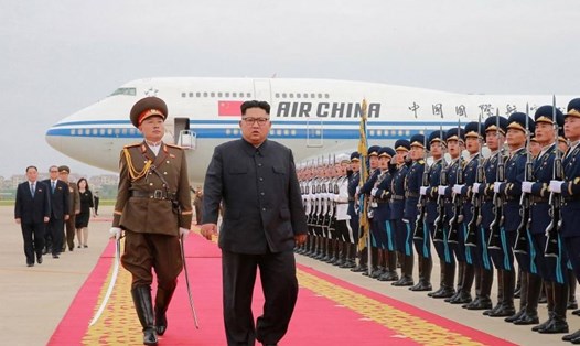 Ông Kim Jong-un trở lại Triều Tiên sau hội nghị thượng đỉnh với Tổng thống Mỹ Donald Trump ở Singapore, bức ảnh được công bố ngày 13.6. Ảnh: Reuters.