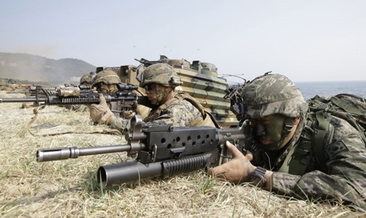 Mỹ đóng quân tại Hàn Quốc kể từ khi Chiến tranh Triều Tiên kết thúc năm 1953. Hơn 28.000 lực lượng Mỹ hiện có mặt tại Hàn Quốc. Ảnh: AP. 