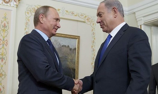 Tổng thống Nga và Thủ tướng Israel. Ảnh: AFP/Getty. 