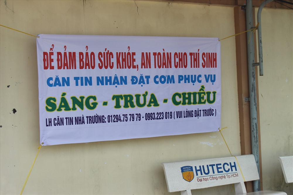Chuyện ăn uống cho thí sinh được các nhà trường đặc biệt quan tâm.