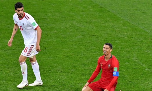 Ronaldo đã có trận đấu cực kì tệ hại trước Iran ở lượt trận cuối bảng B World Cup 2018. Ảnh: FIFA