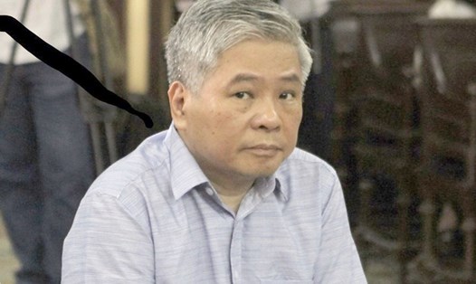Nguyên Phó Thống đốc NHNN Đặng Thanh Bình tại toà. Ảnh: P.B 