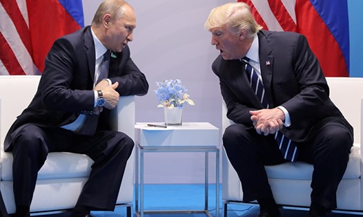 Tổng thống Mỹ Donald Trump và Tổng thống Nga Vladimir Putin gặp thượng đỉnh tại Helsinki, Phần Lan ngày 16.7 tới. Ảnh: Reuters. 