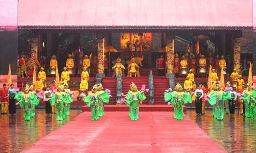 Hình ảnh lễ hội Lam Kinh do Sở Văn hóa, Thể thao và Du lịch Thanh Hóa tổ chức hàng năm. 