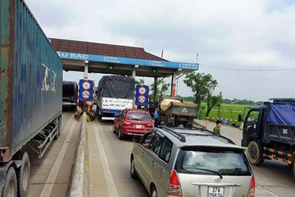 Trạm thu phí BOT Cầu Rác, Hà Tĩnh. Ảnh: A.C