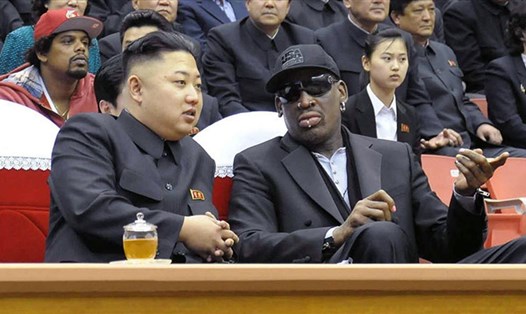 Dennis Rodman gọi nhà lãnh đạo Kim Jong-un là "bạn suốt đời". Ảnh: Chicago Tribune
