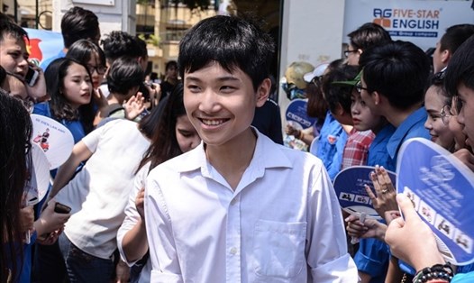 Thí sinh tham gia kỳ thi tuyển sinh vào lớp 10 của Hà Nội, Ảnh: Thảo Anh