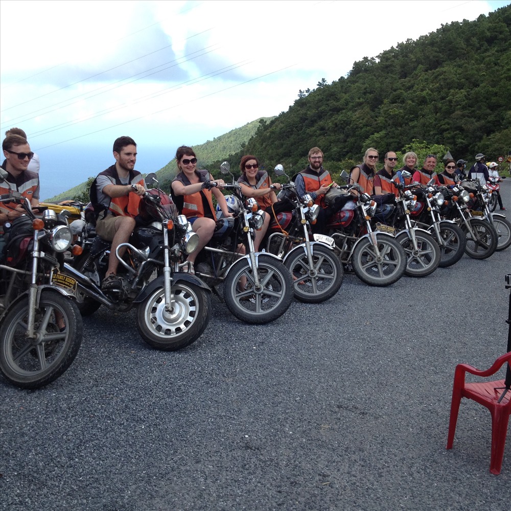 Dòng xe Master luôn luôn là phương tiện được lựa chọn hàng đầu của du khách nước ngoài mỗi khi đến Việt Nam du lịch.