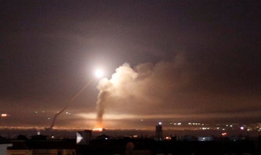 Israel tiếp tục tấn công tên lửa vào lãnh thổ Syria. Ảnh: Reuters. 