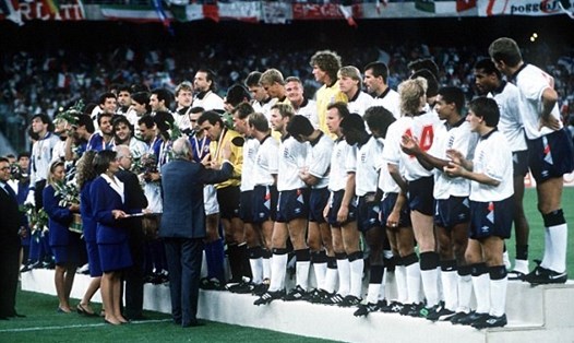 Trận Italia và Anh năm 1990