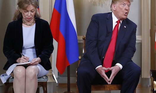 Bà Marina Gross - phiên dịch viên của tổng thống Donald Trump trong cuộc gặp thượng đỉnh với Tổng thống Nga Vladimir Putin. Ảnh: Sputnik.