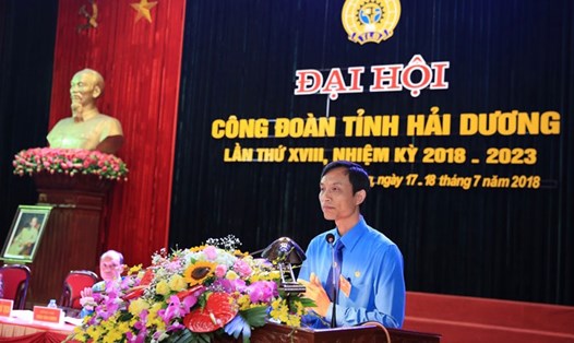 Chủ tịch LĐLĐ tỉnh Hải Dương Mai Xuân Anh phát biểu khai mạc đại hội. Ảnh: Hải Nguyễn