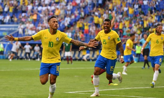 Sự tỏa sáng kịp thời của Neymar đã giúp Brazil đánh bại Mexico với tỉ số 2-0 để giành vé vào tứ kết World Cup 2018. Ảnh: FIFA