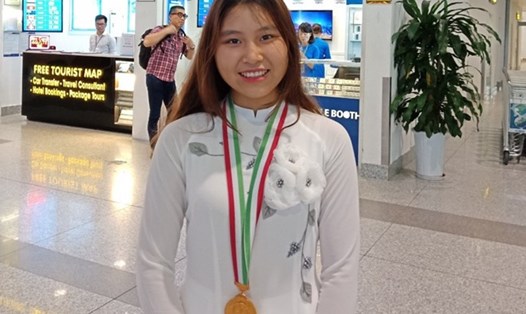 Minh Anh đã xuất sắc giành huy chương vàng Olympic Sinh học quốc tế 2018.