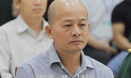 Bị cáo Đinh Ngọc Hệ, nguyên Phó Tổng giám đốc Tổng Công ty Thái Sơn (Bộ Quốc phòng) tại phòng xét xử. Ảnh: Văn Điệp/TTXVN